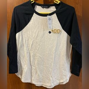 Abercrombie & Fitch (A&F) Raglan Long Sleeve in Size S